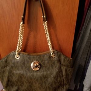 Michael kors handbag